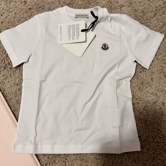 Moncler - Picture 3 of 4